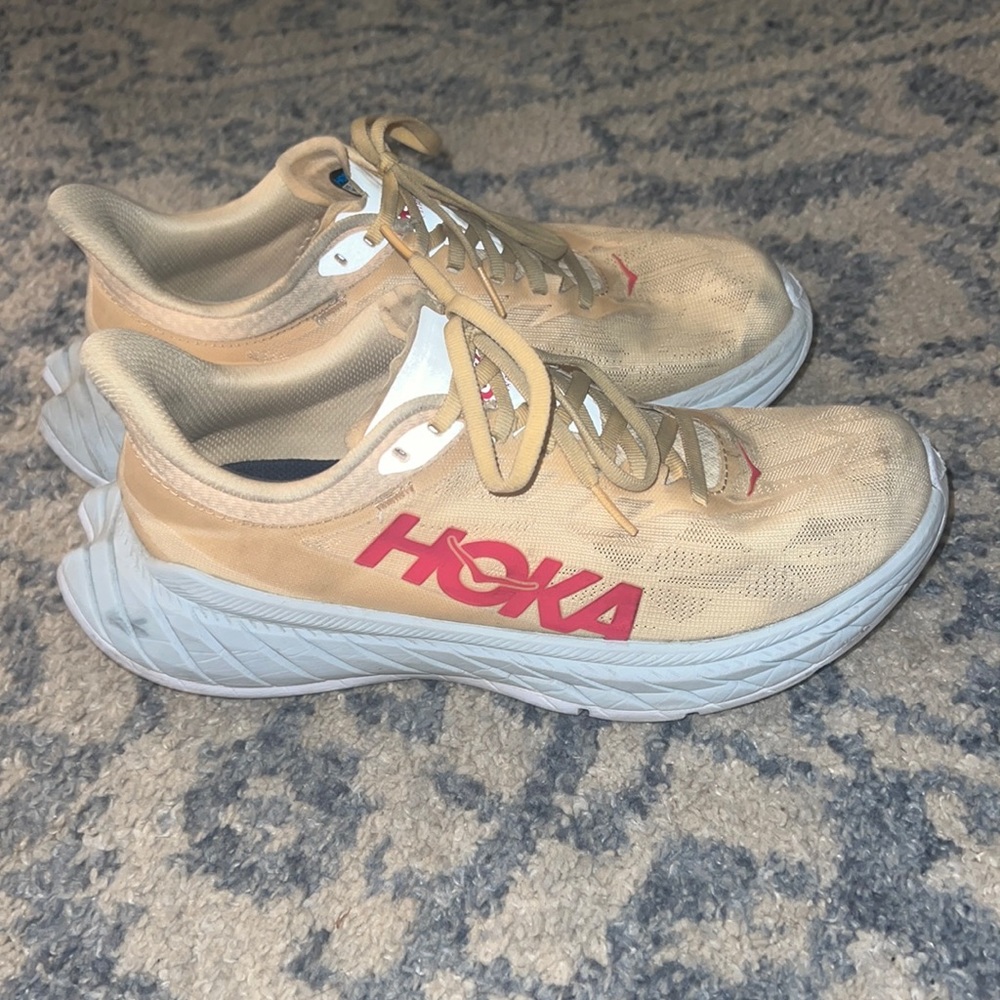 Hoka Carbon X
